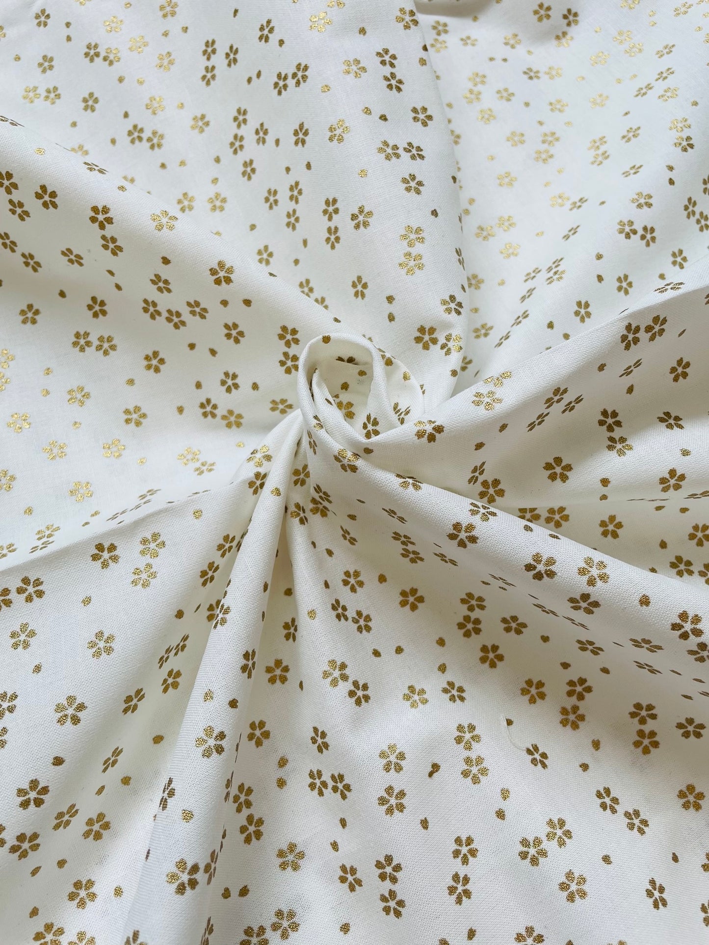 Kozakura (White)