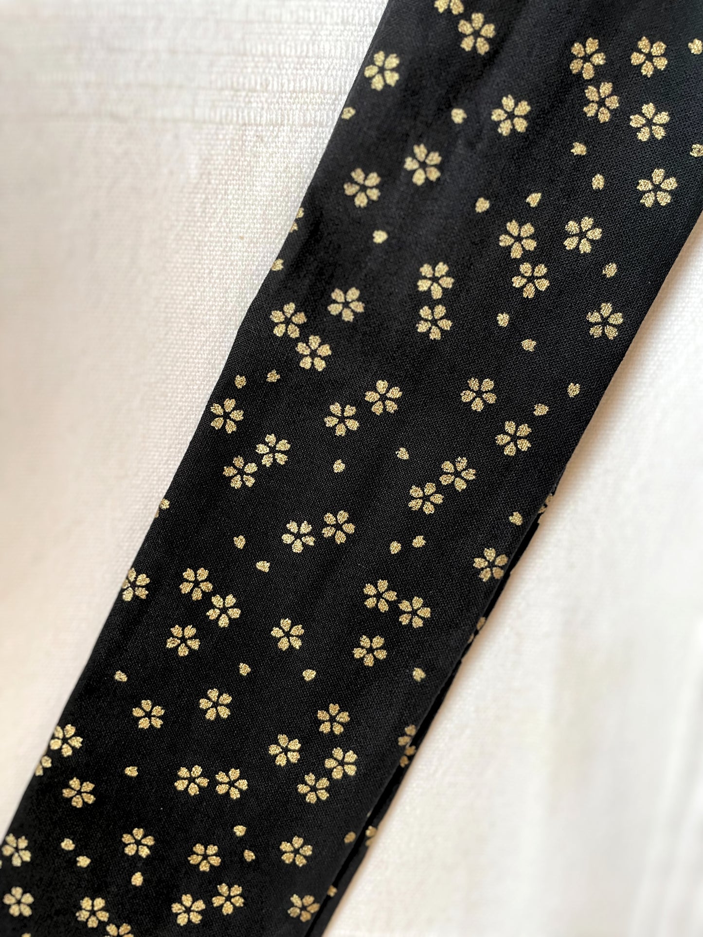 Kozakura (Black)