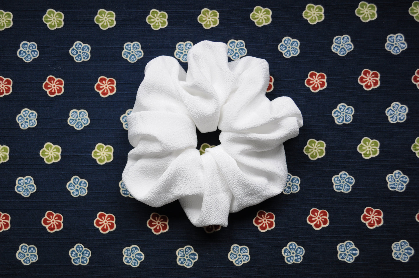 White Chirimen