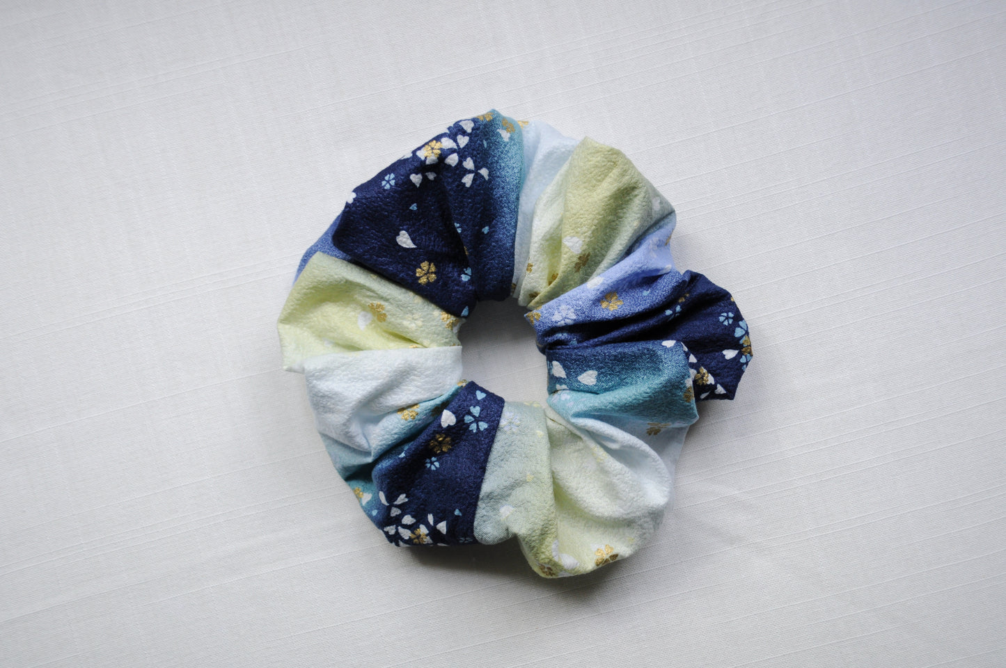 Suzu (Blue)