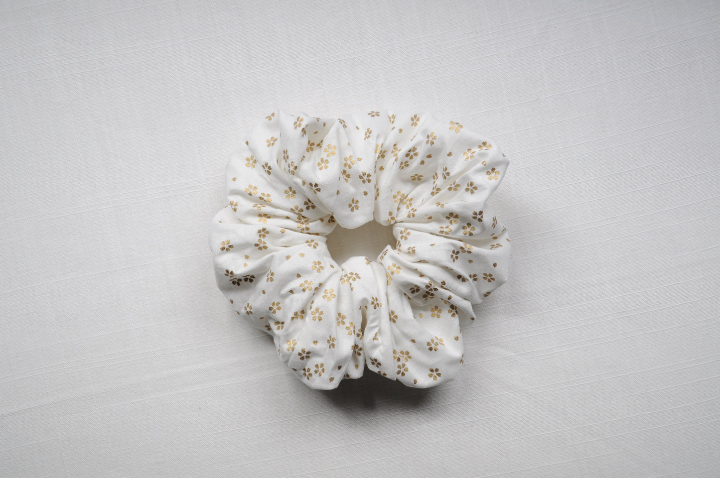 Kozakura (White)